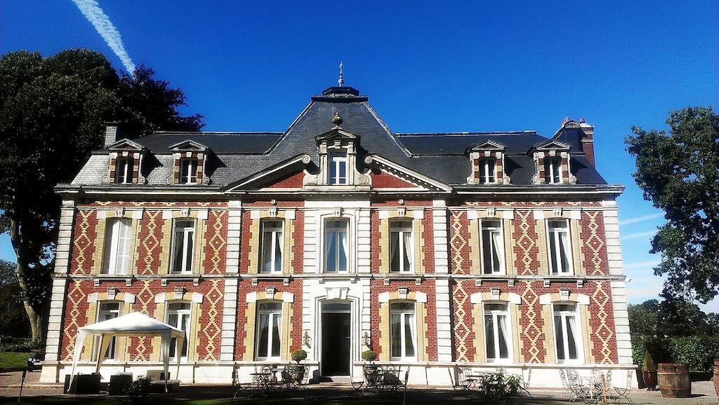 Chateau Des Saveurs Saint-Sauveur-dʼÉmalleville 외부 사진